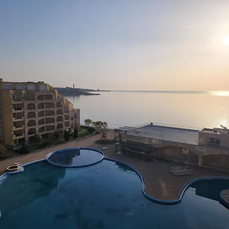 Grand Midia Resort, Sky Level Apartment Aheloy